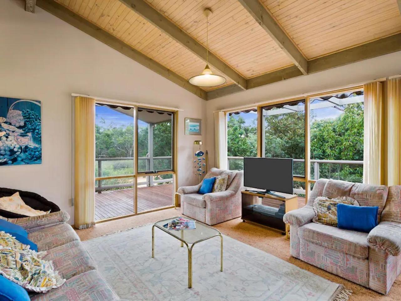 Anglesea'S Hidden Riverside Gem By Ready Set Stay Exterior foto